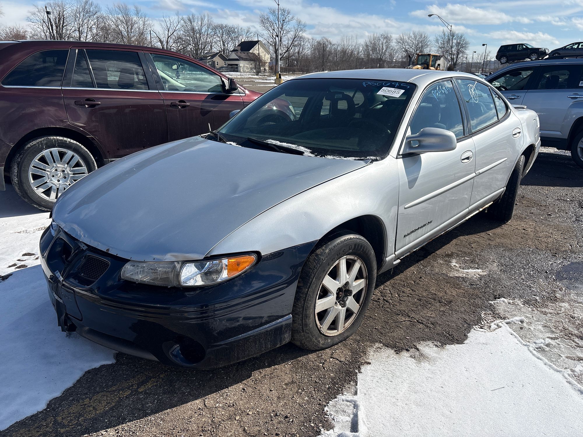 2001 PONTIAC GRAND PRIX - Image 1