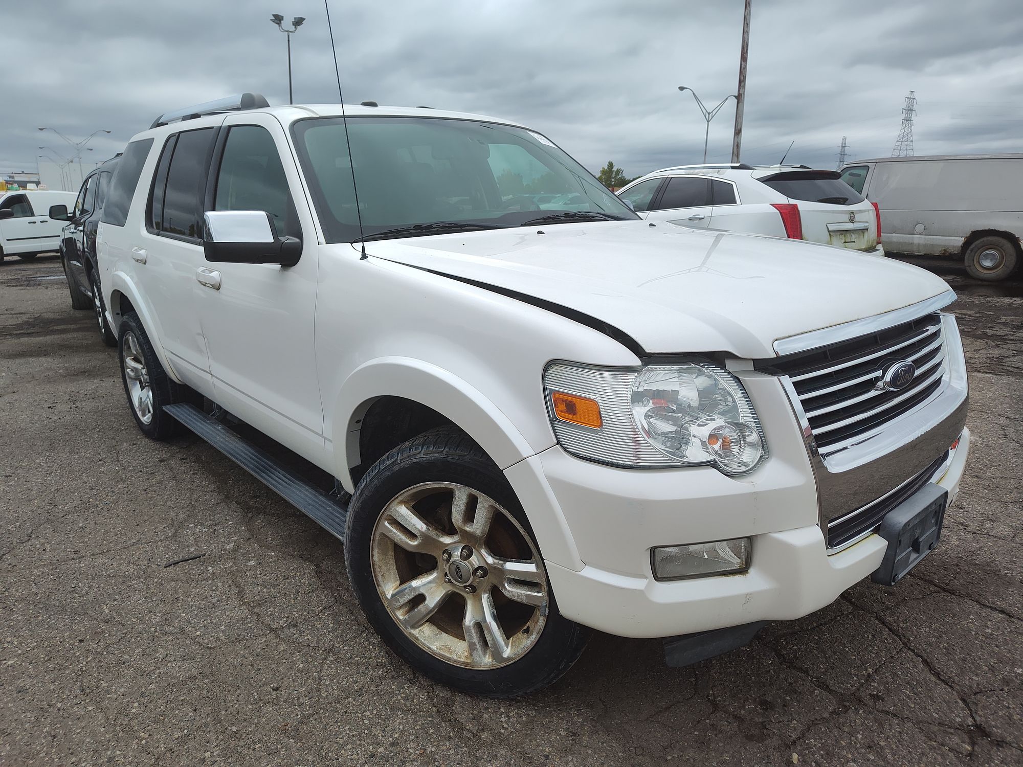 2010 FORD EXPLORER - Image 2