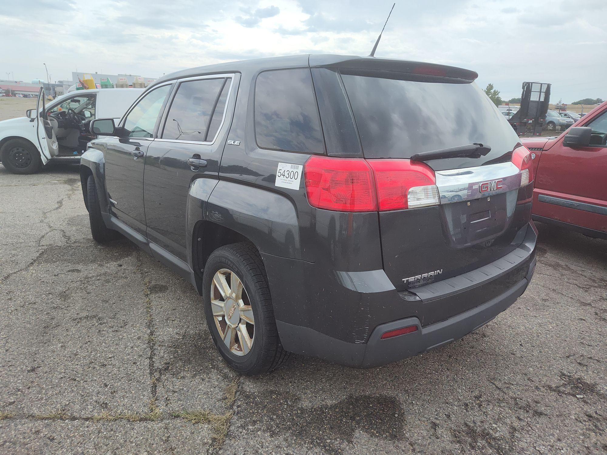 2011 GMC TERRAIN - Image 4