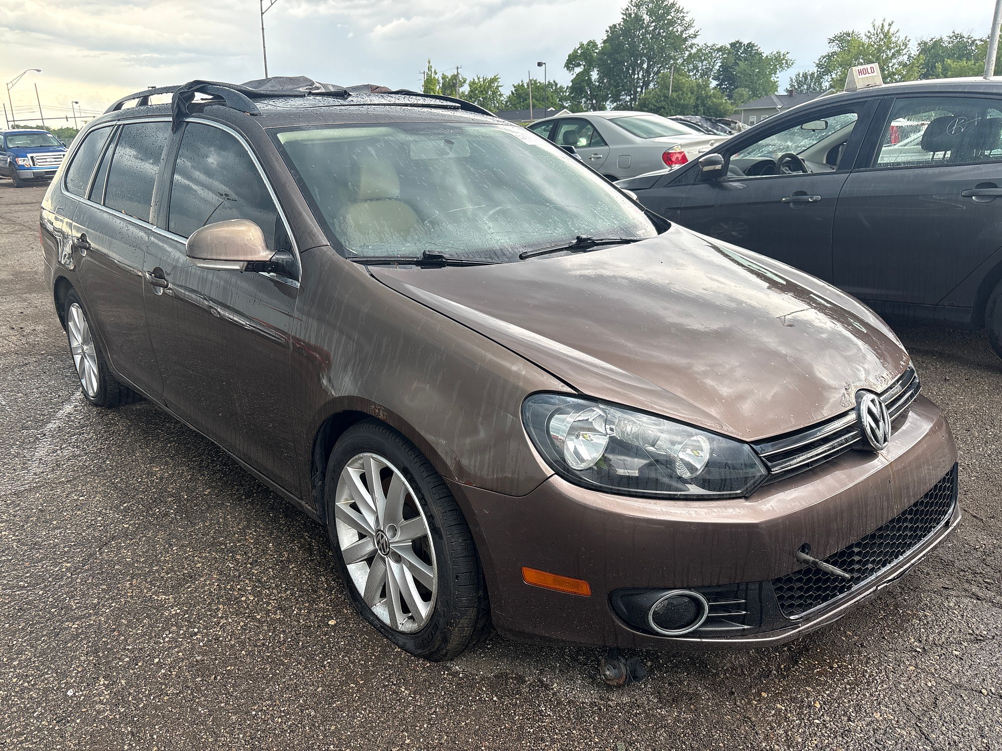 2011 VOLKSWAGEN JETTA - Image 2