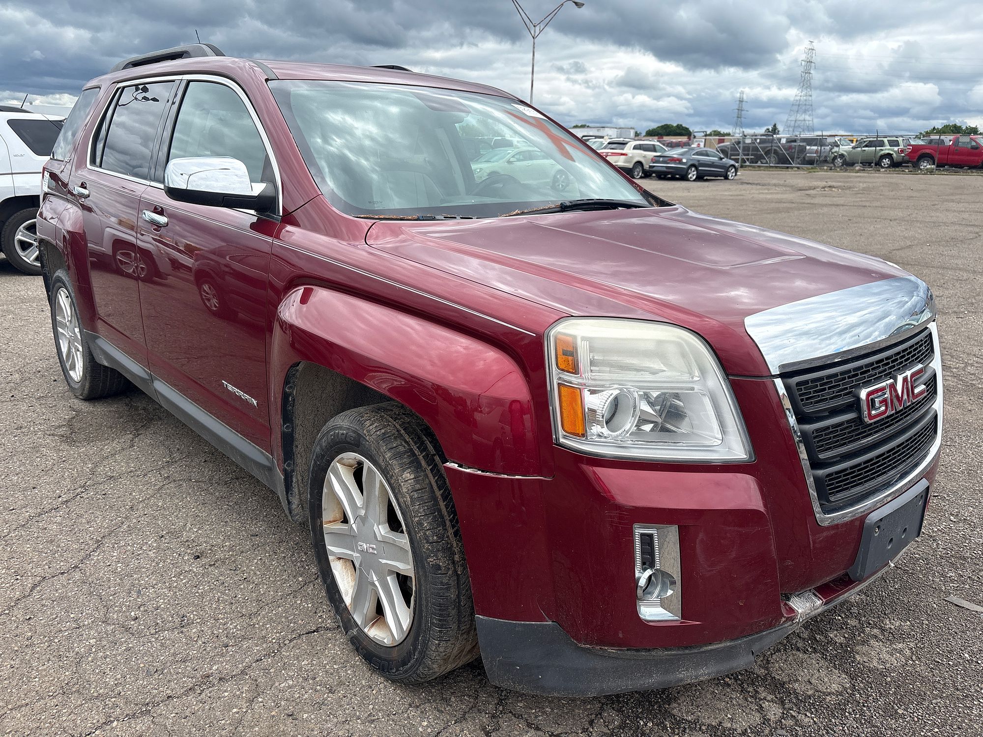2012 GMC TERRAIN - Image 2