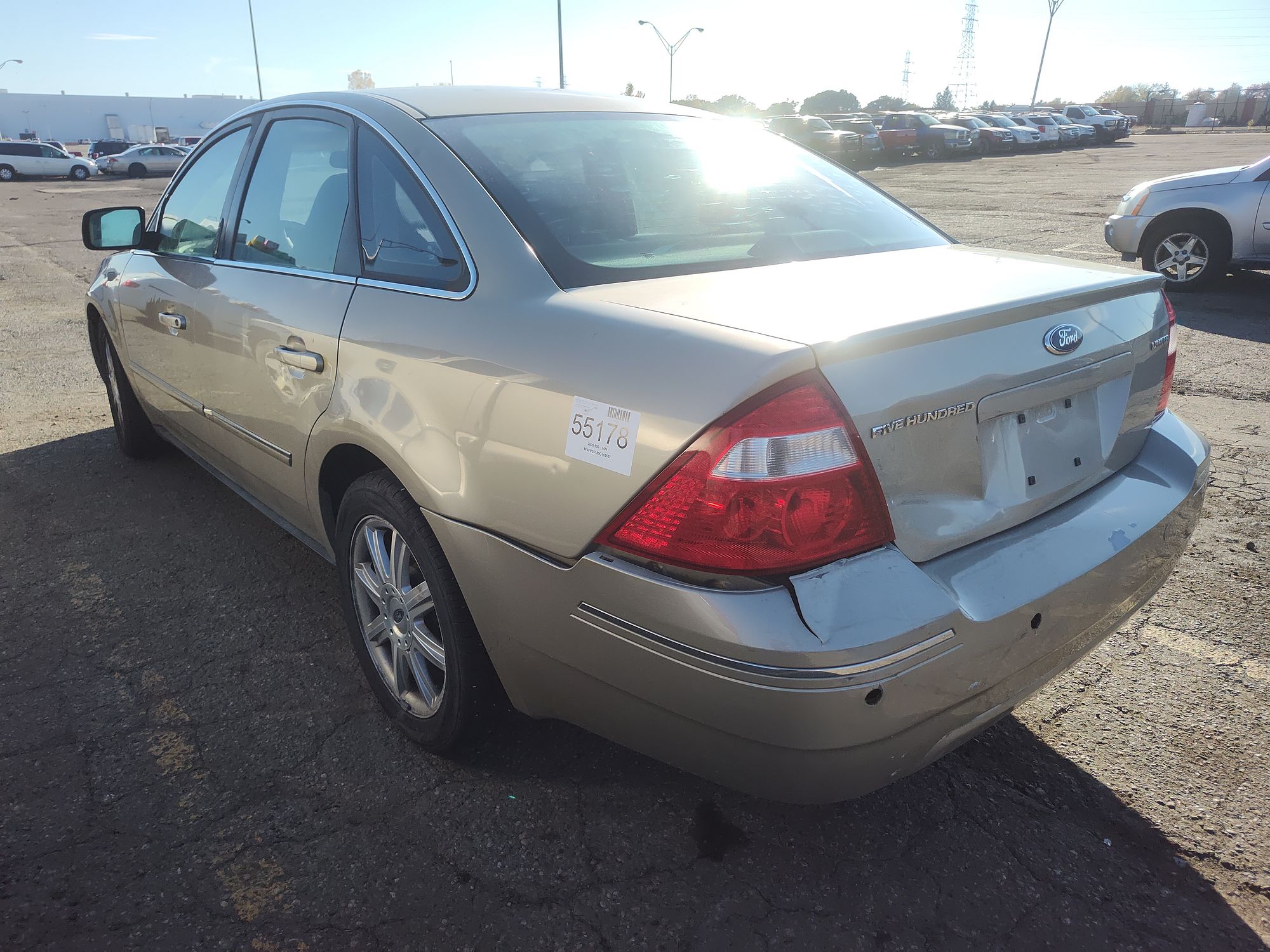 2005 FORD 500 - Image 4