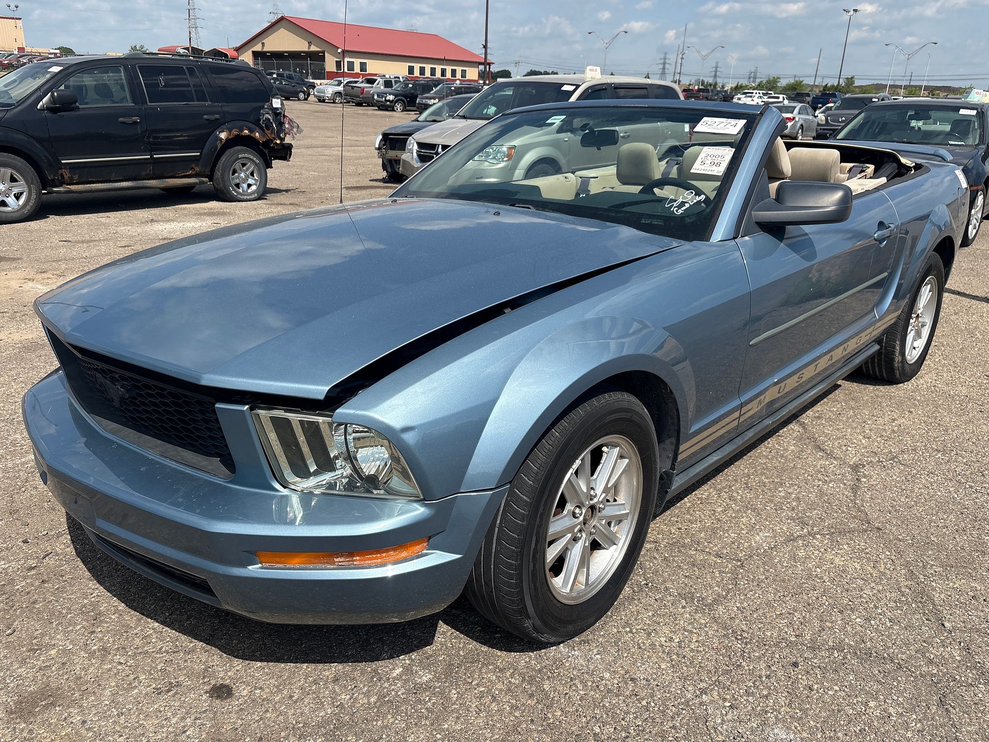 2005 FORD MUSTANG - Image 1