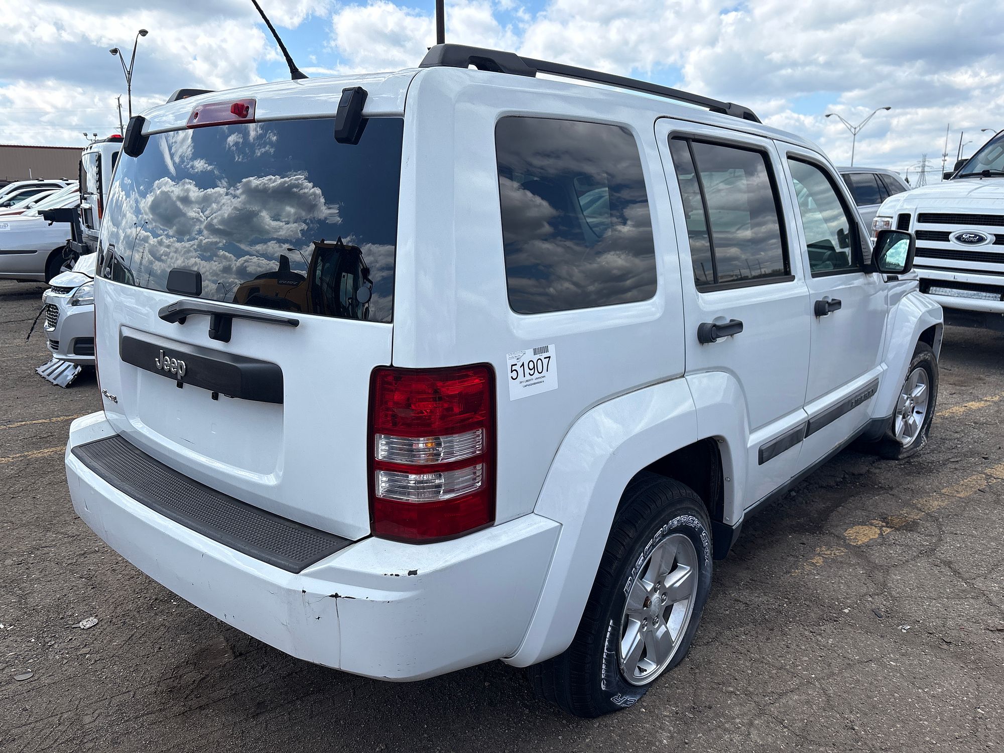2011 JEEP LIBERTY - Image 3