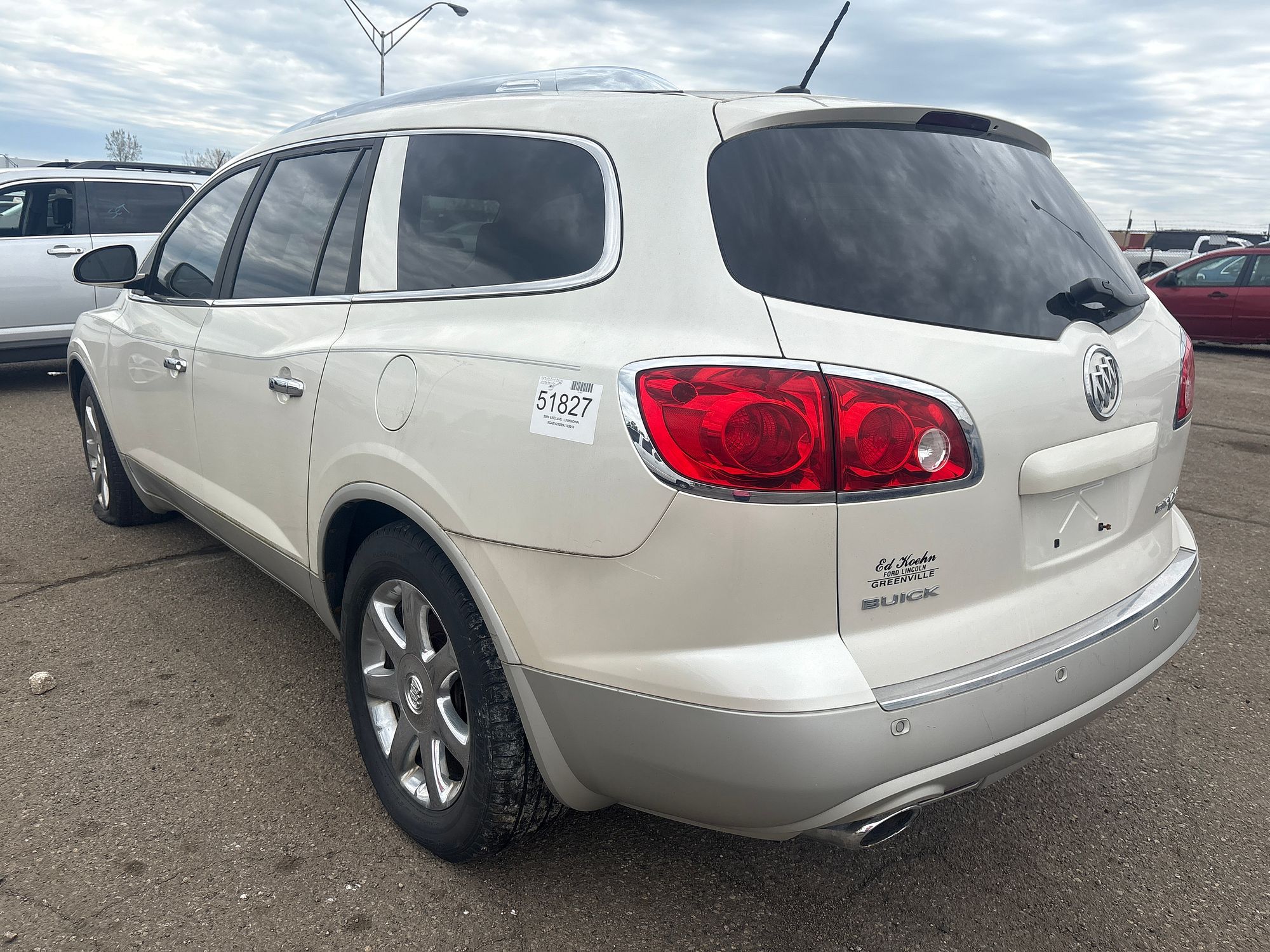 2009 BUICK ENCLAVE - Image 4