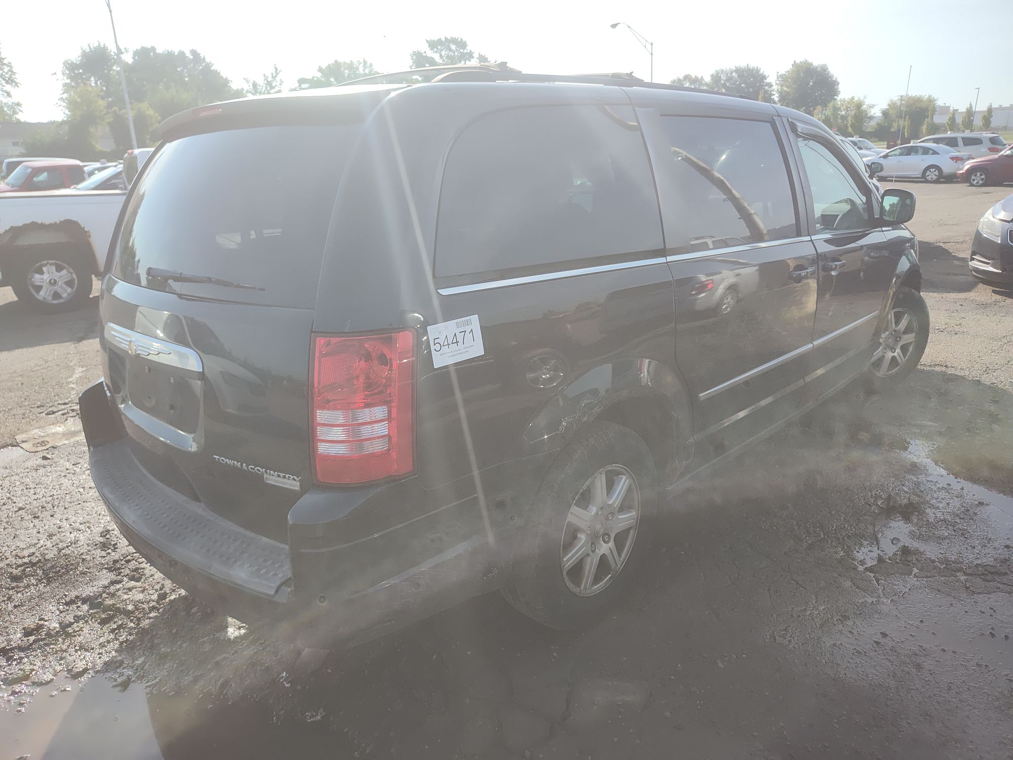 2009 CHRYSLER TOWN COUNTRY - Image 3
