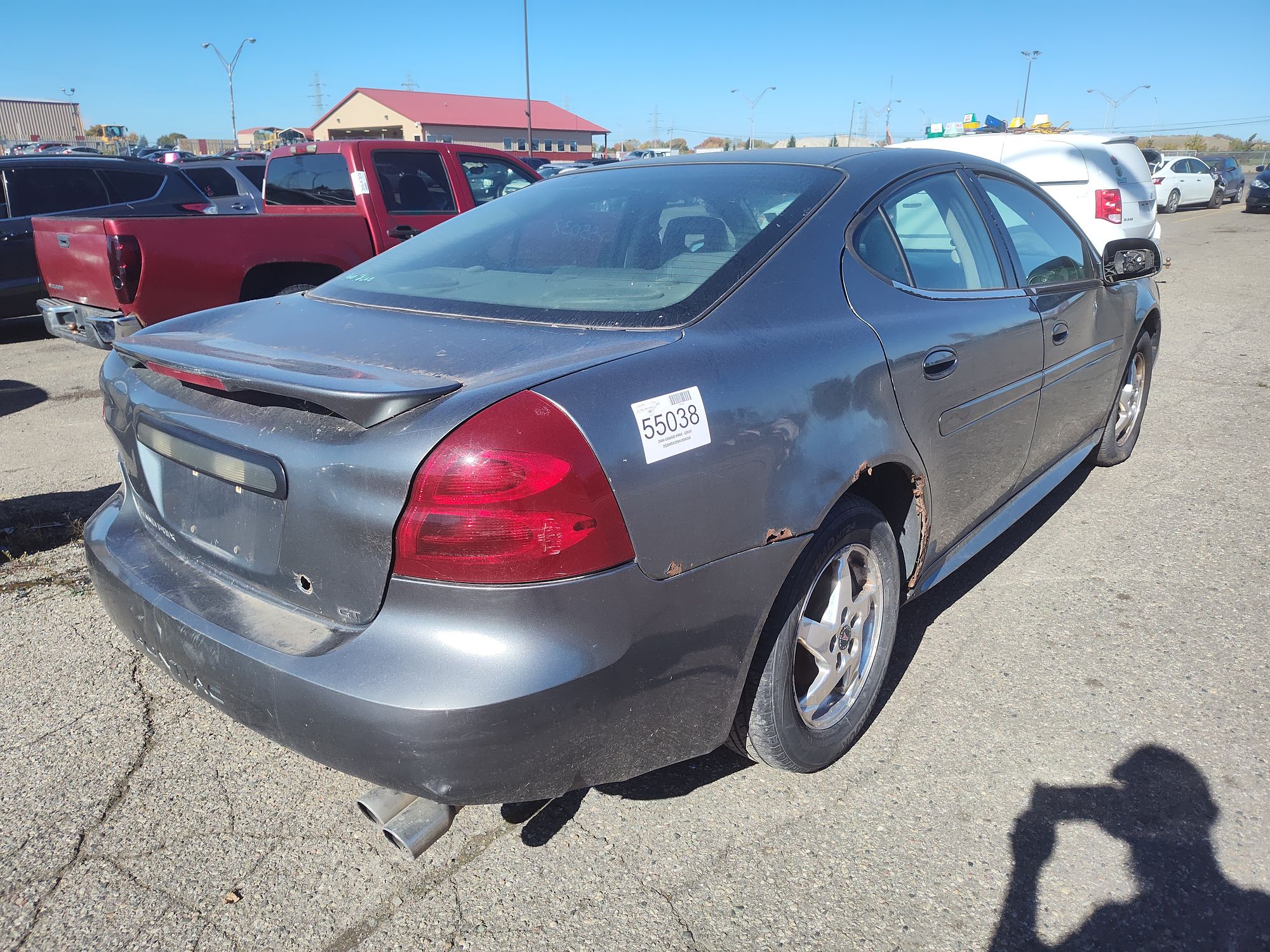 2004 PONTIAC GRAND PRIX - Image 3
