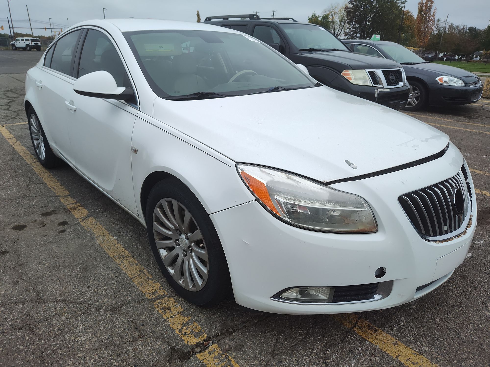 2011 BUICK REGAL - Image 2
