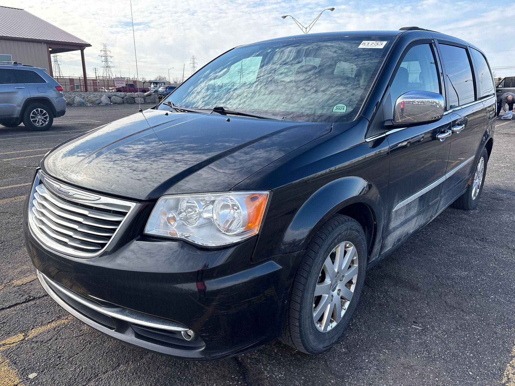 2012 CHRYSLER TOWN COUNTRY - Image 1