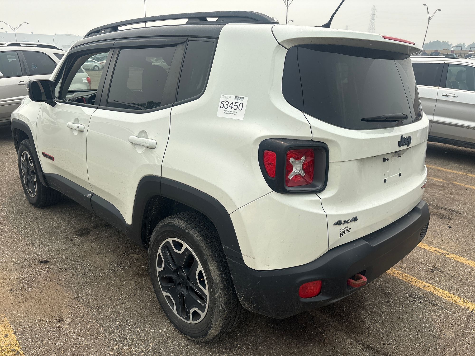 2016 JEEP RENEGADE - Image 4