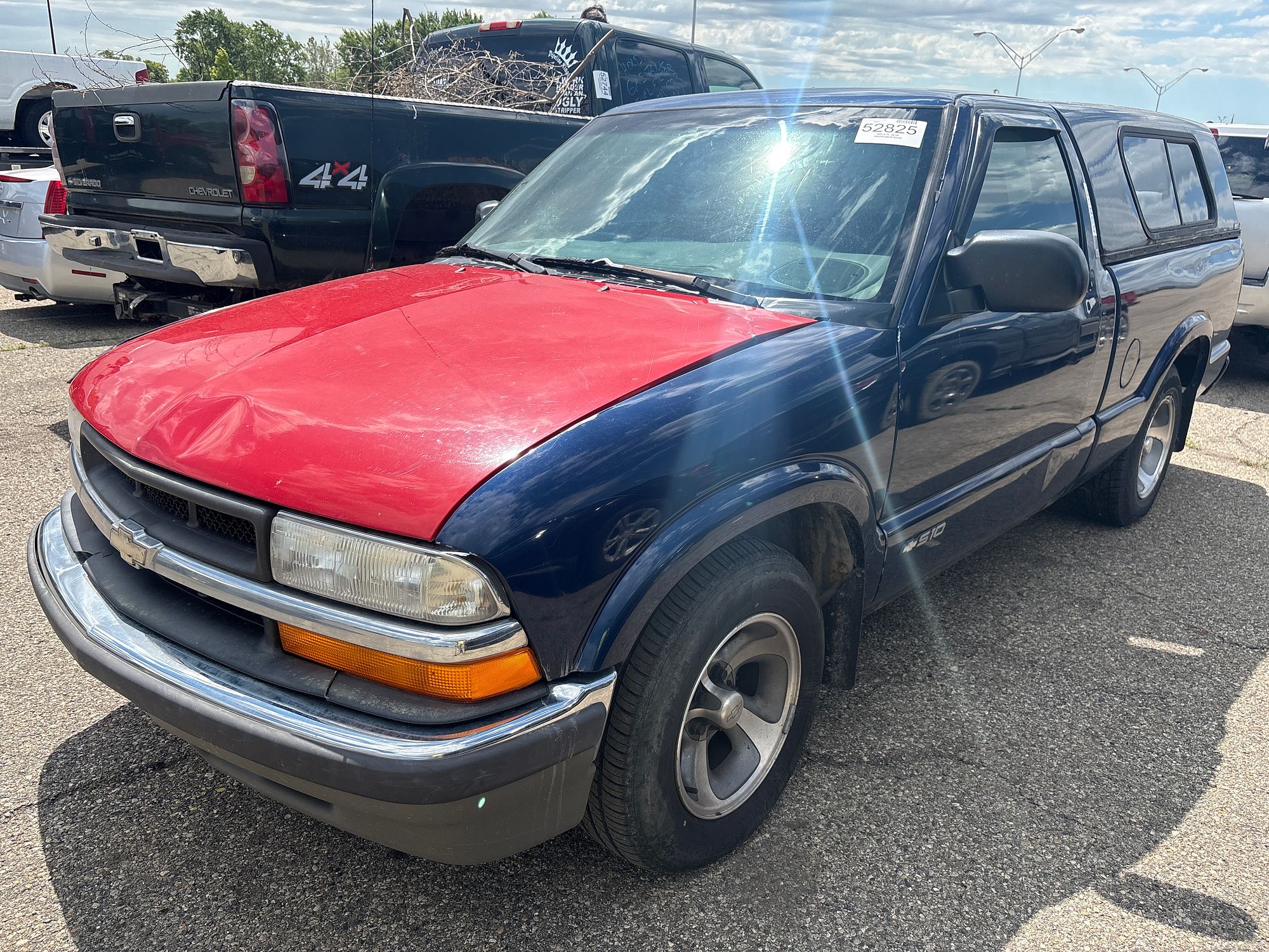 2001 CHEVROLET S10 PICKUP - Image 1