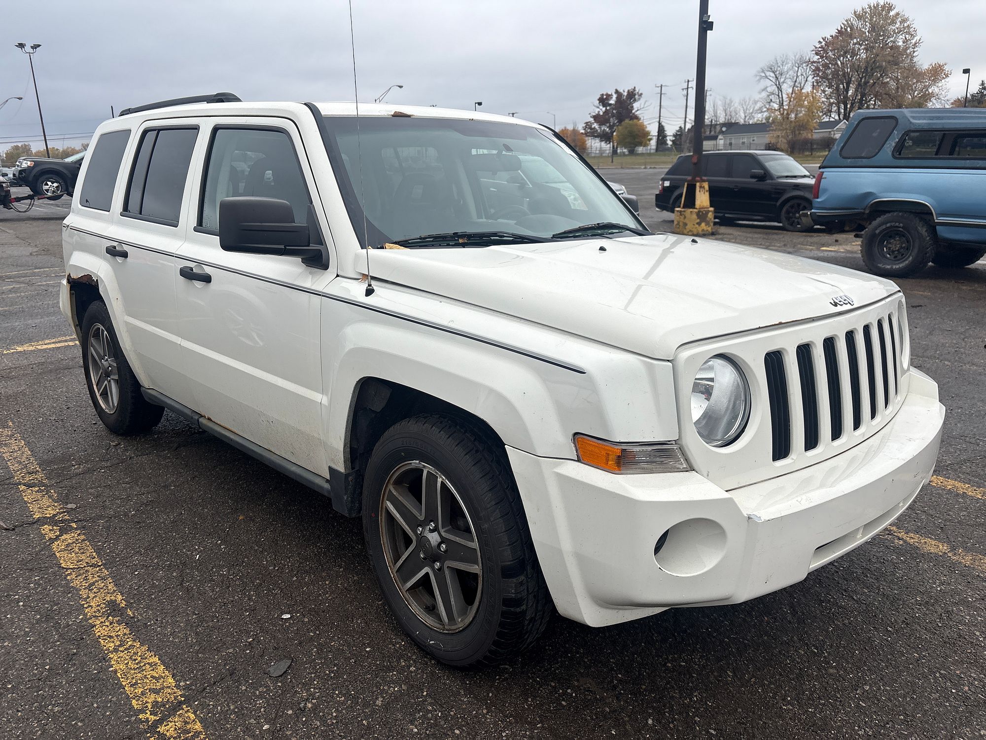 2009 JEEP PATRIOT - Image 2