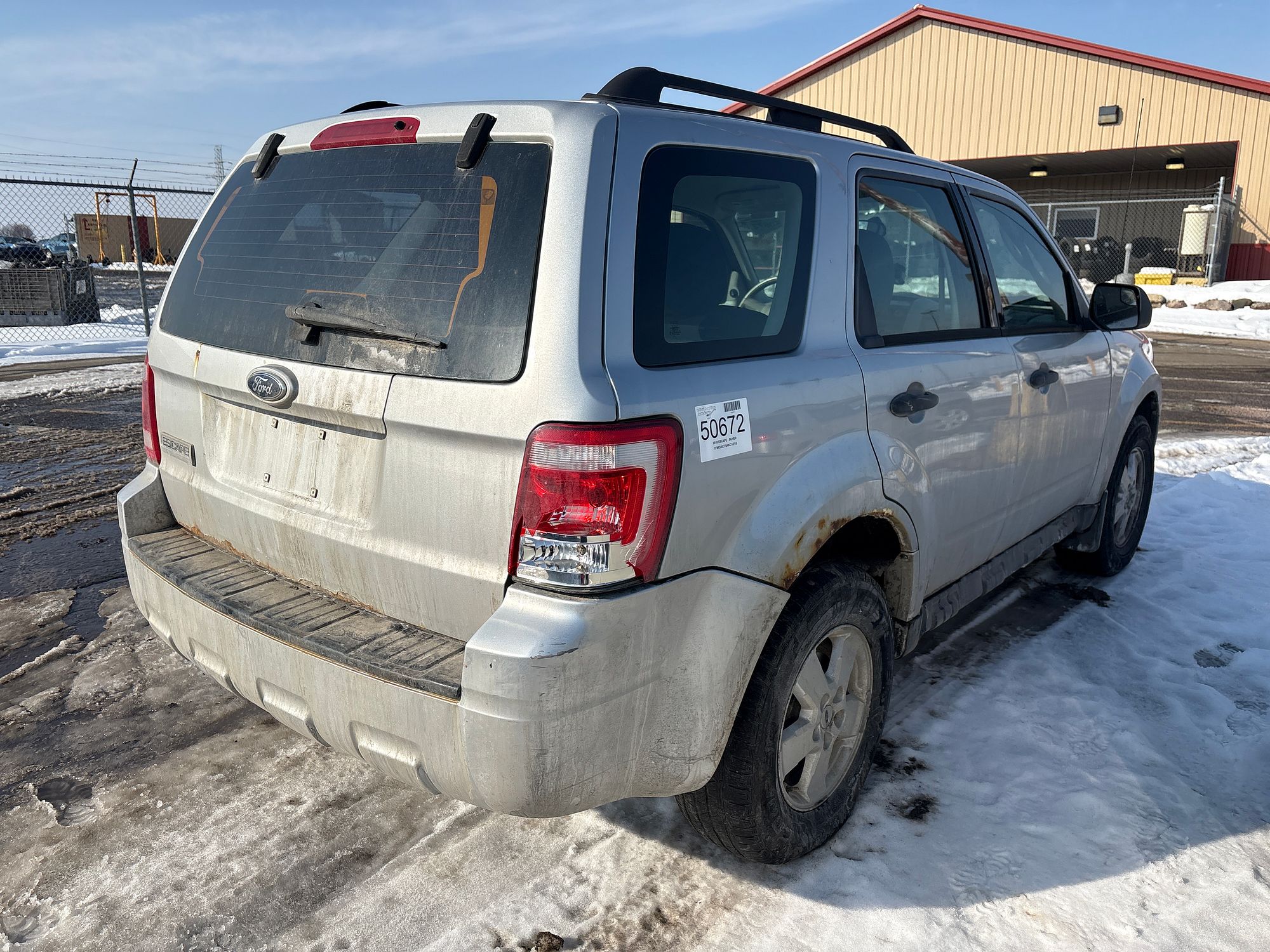 2010 FORD ESCAPE - Image 3