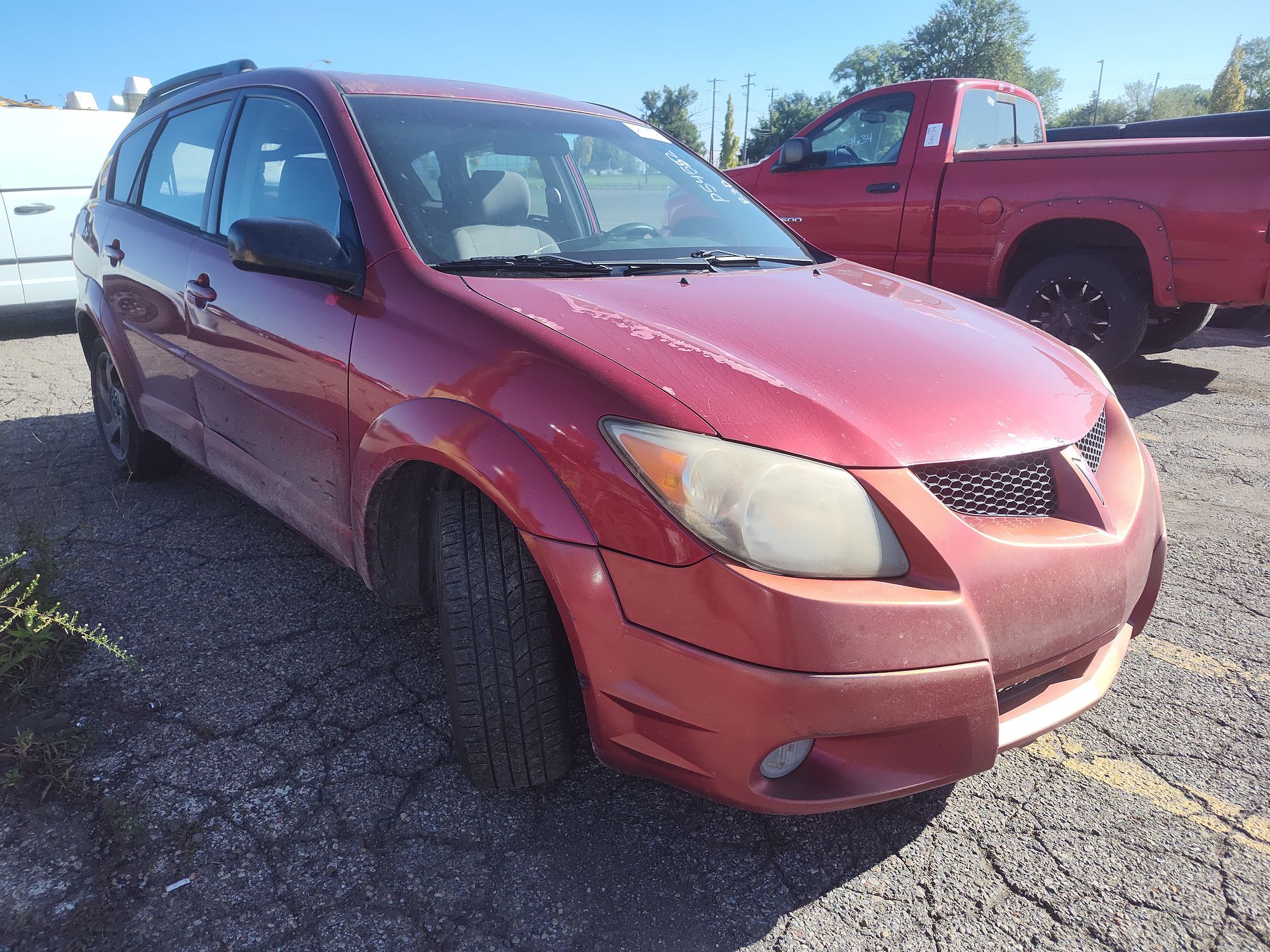 2004 PONTIAC VIBE - Image 2