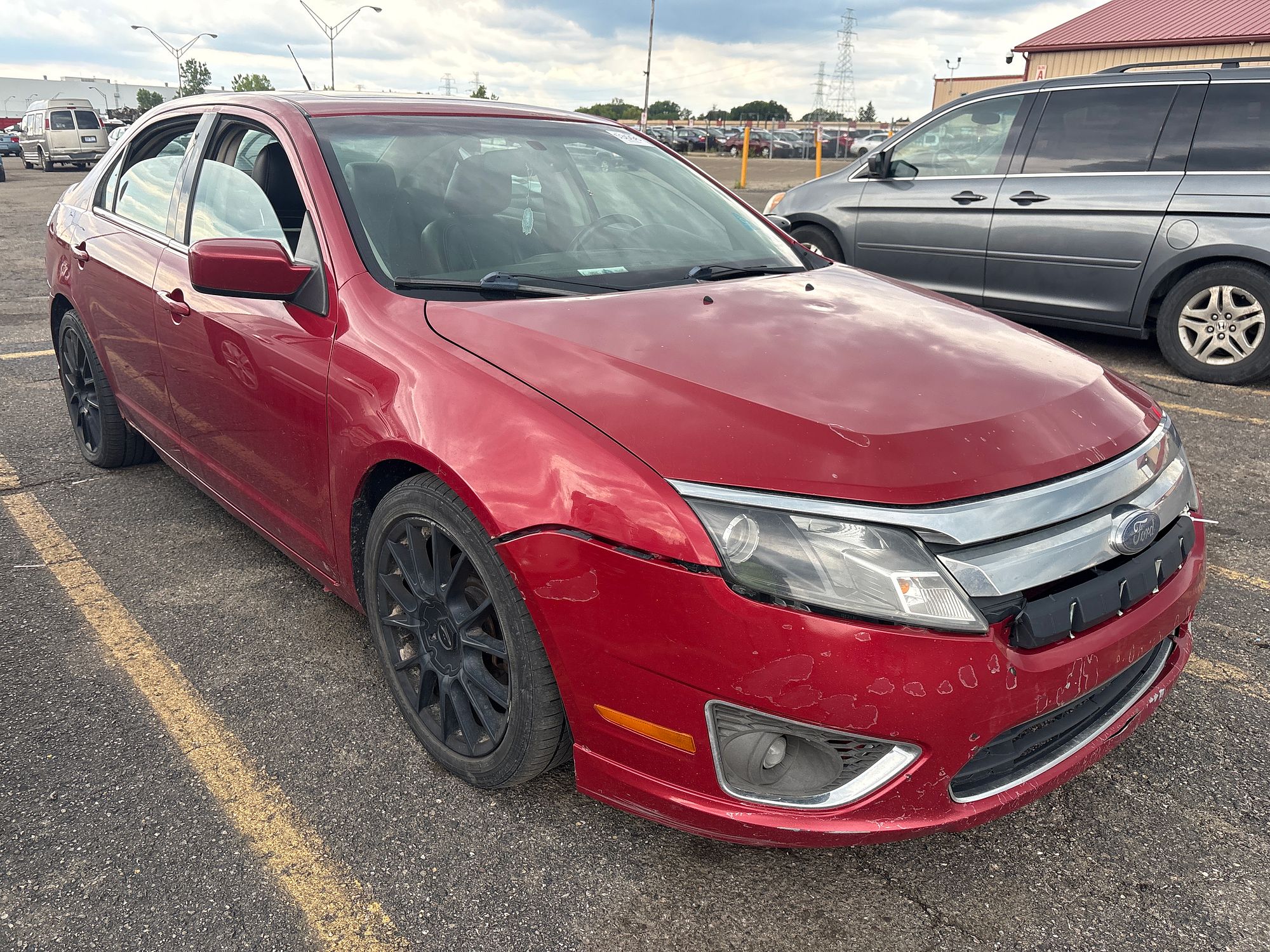 2010 FORD FUSION - Image 2