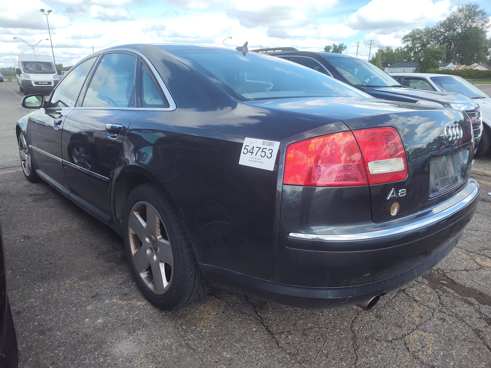 2007 AUDI A8 - Image 4