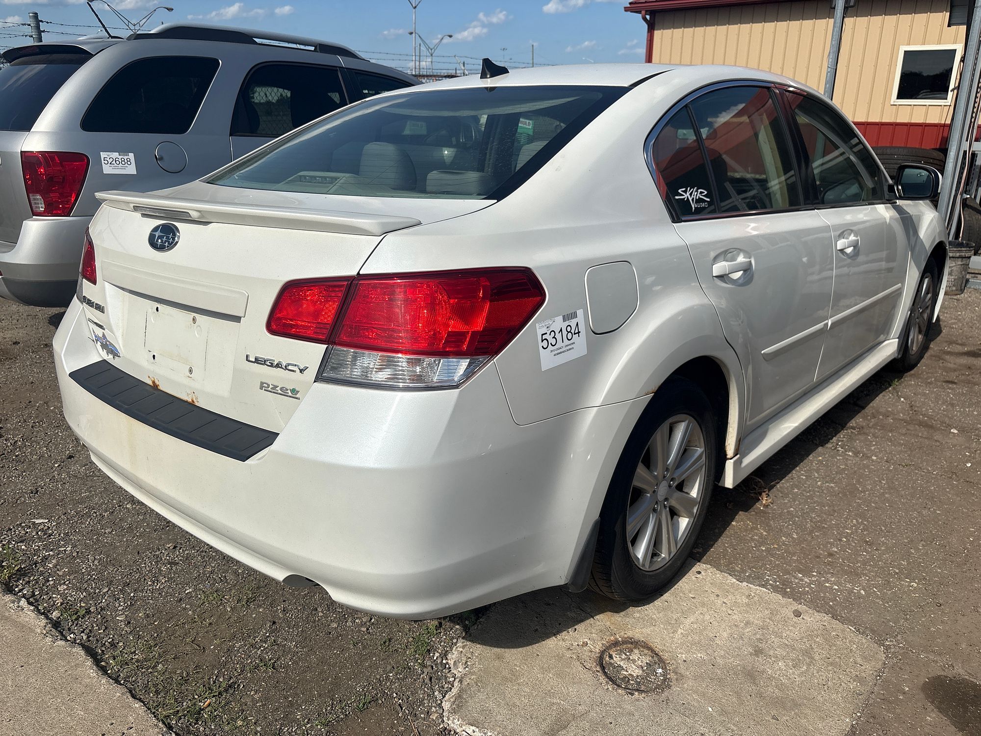 2012 SUBARU LEGACY - Image 3