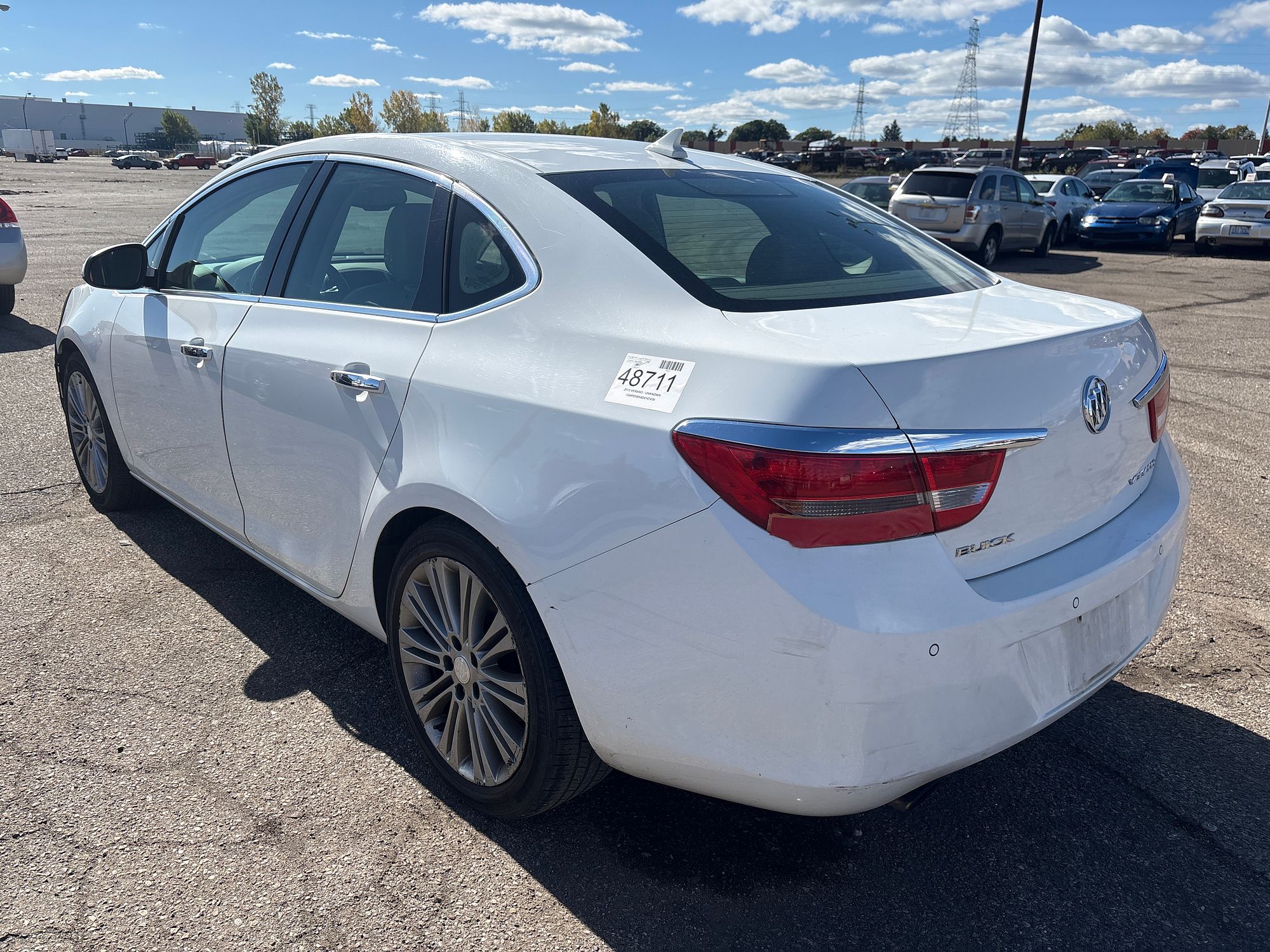2013 BUICK VERANO - Image 4