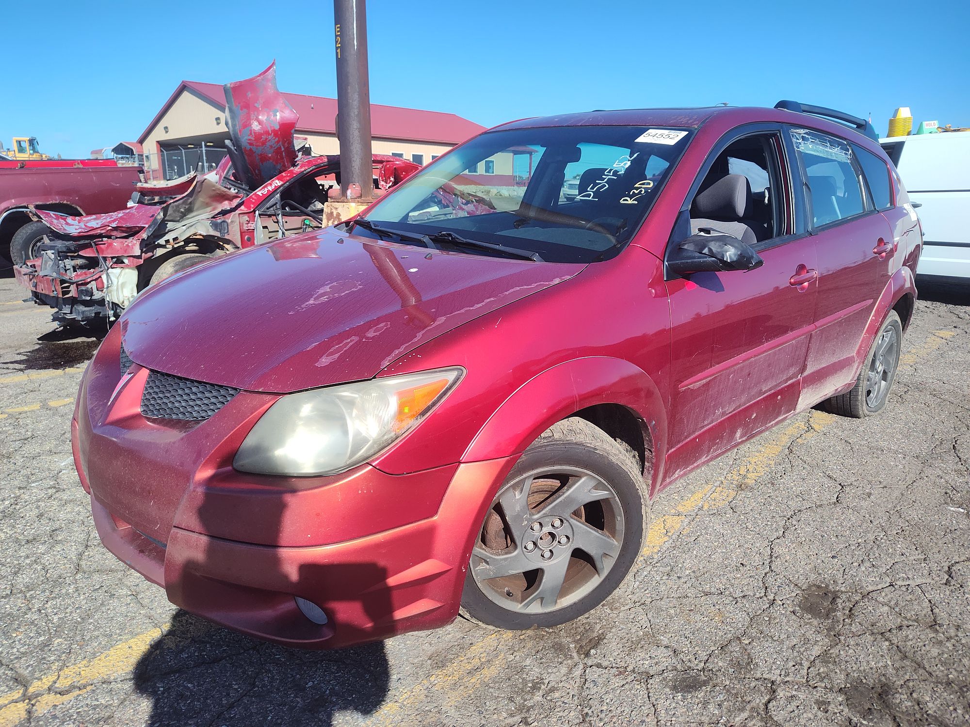 2004 PONTIAC VIBE - Image 1