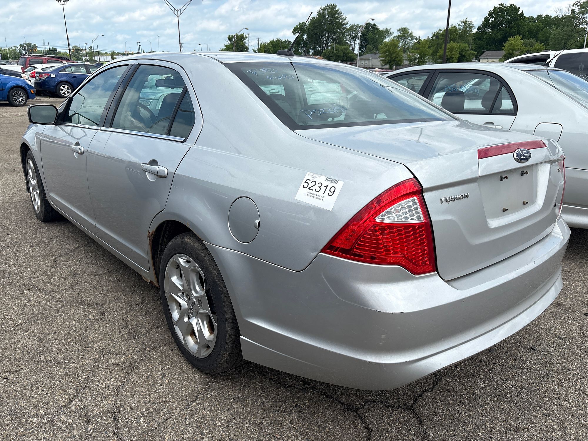 2010 FORD FUSION - Image 4