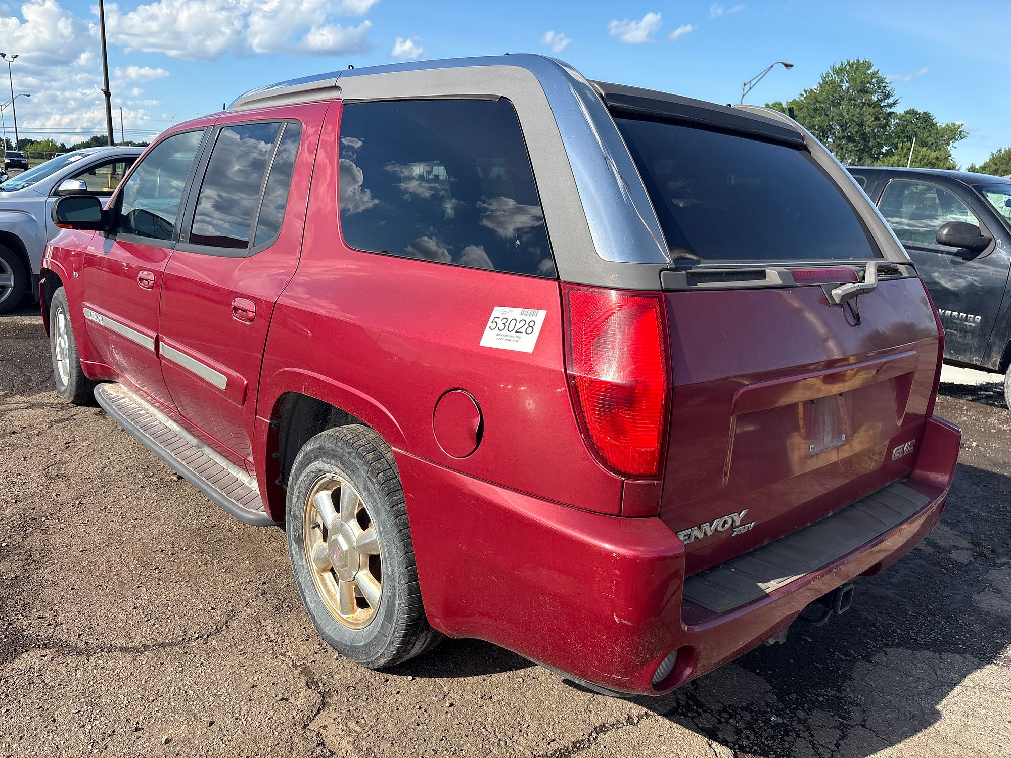 2004 GMC ENVOY XUV - Image 4