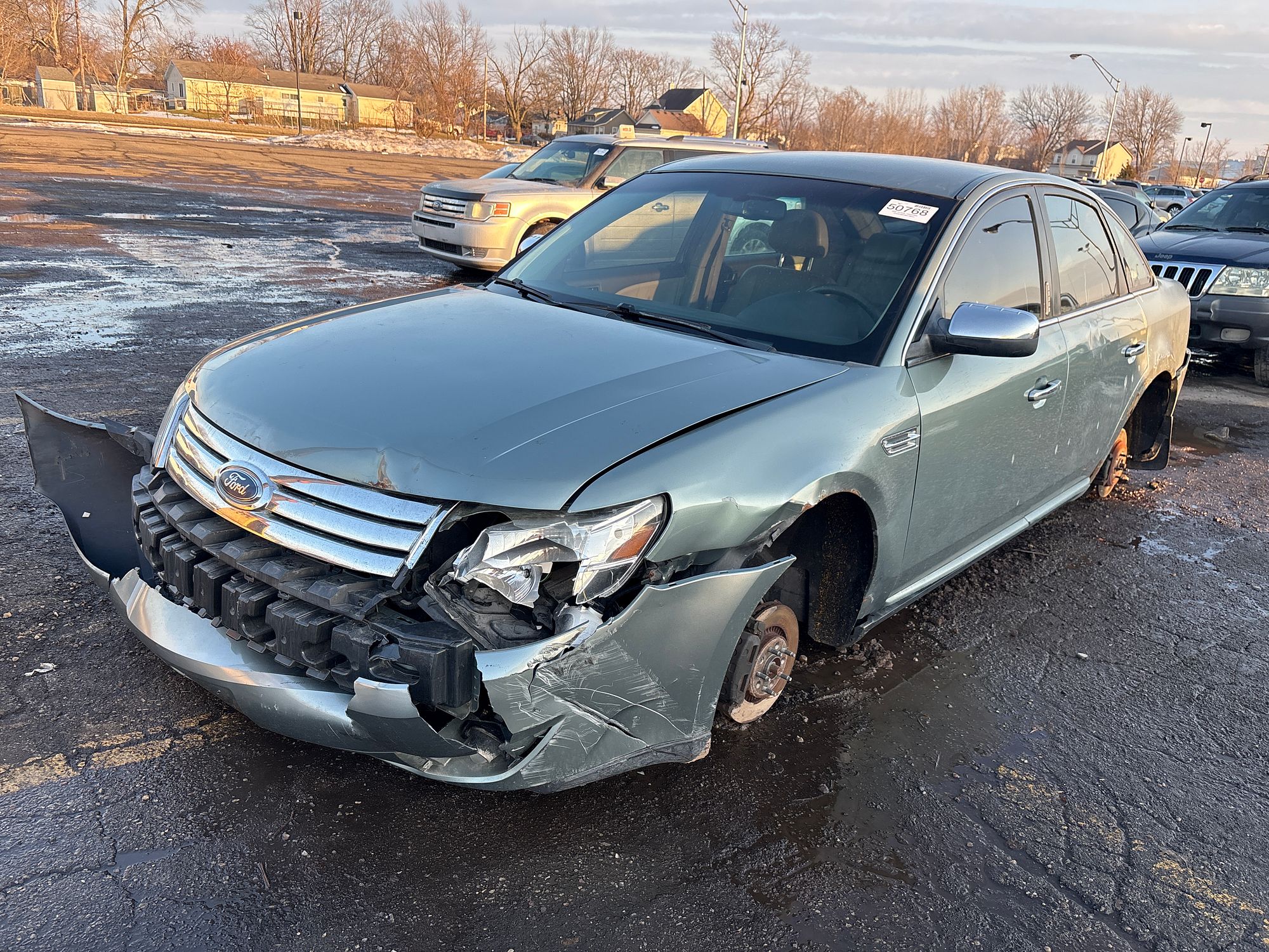2008 FORD TAURUS - Image 1