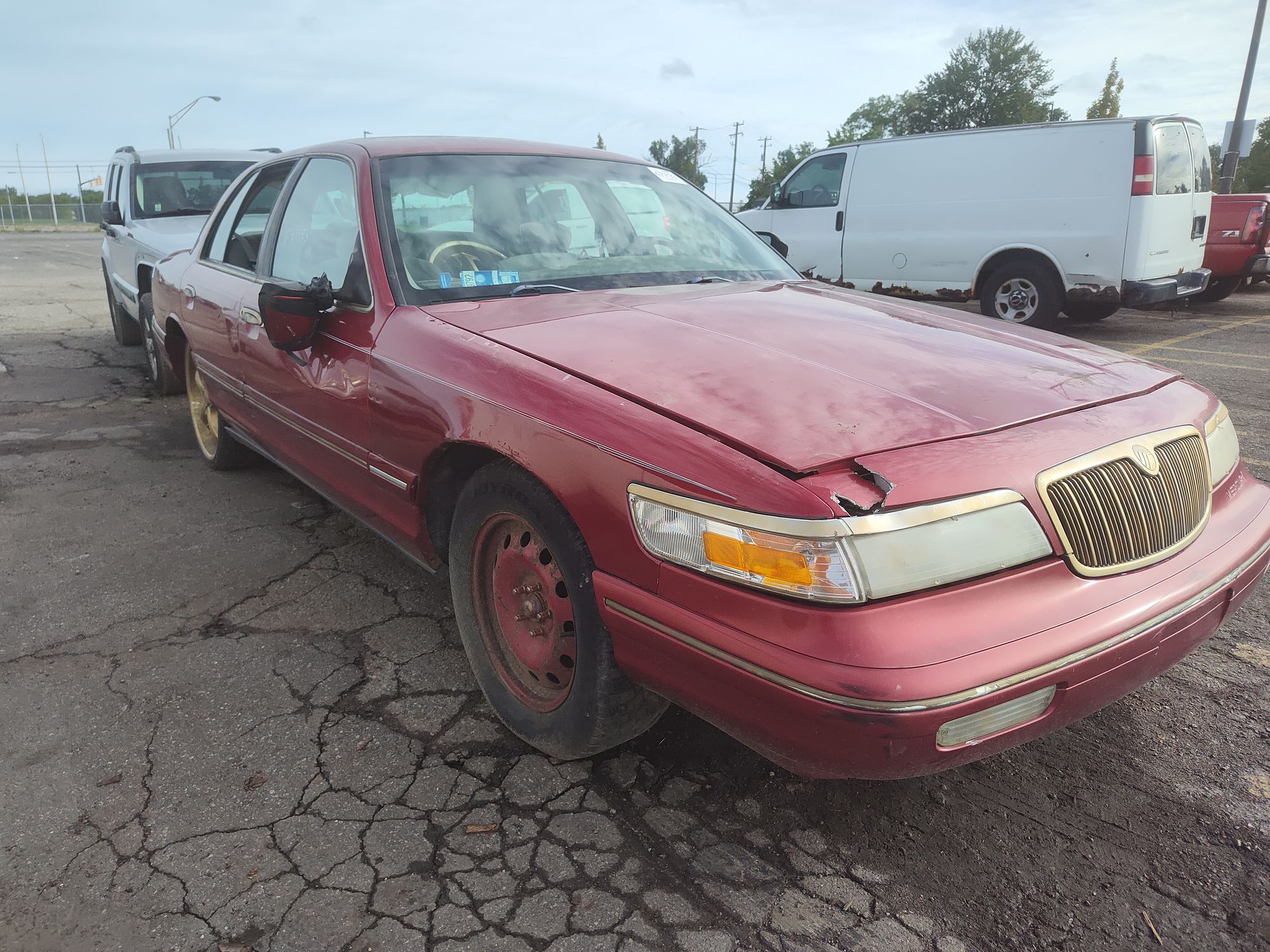 1997 MERCURY GRAND MARQUIS - Image 2