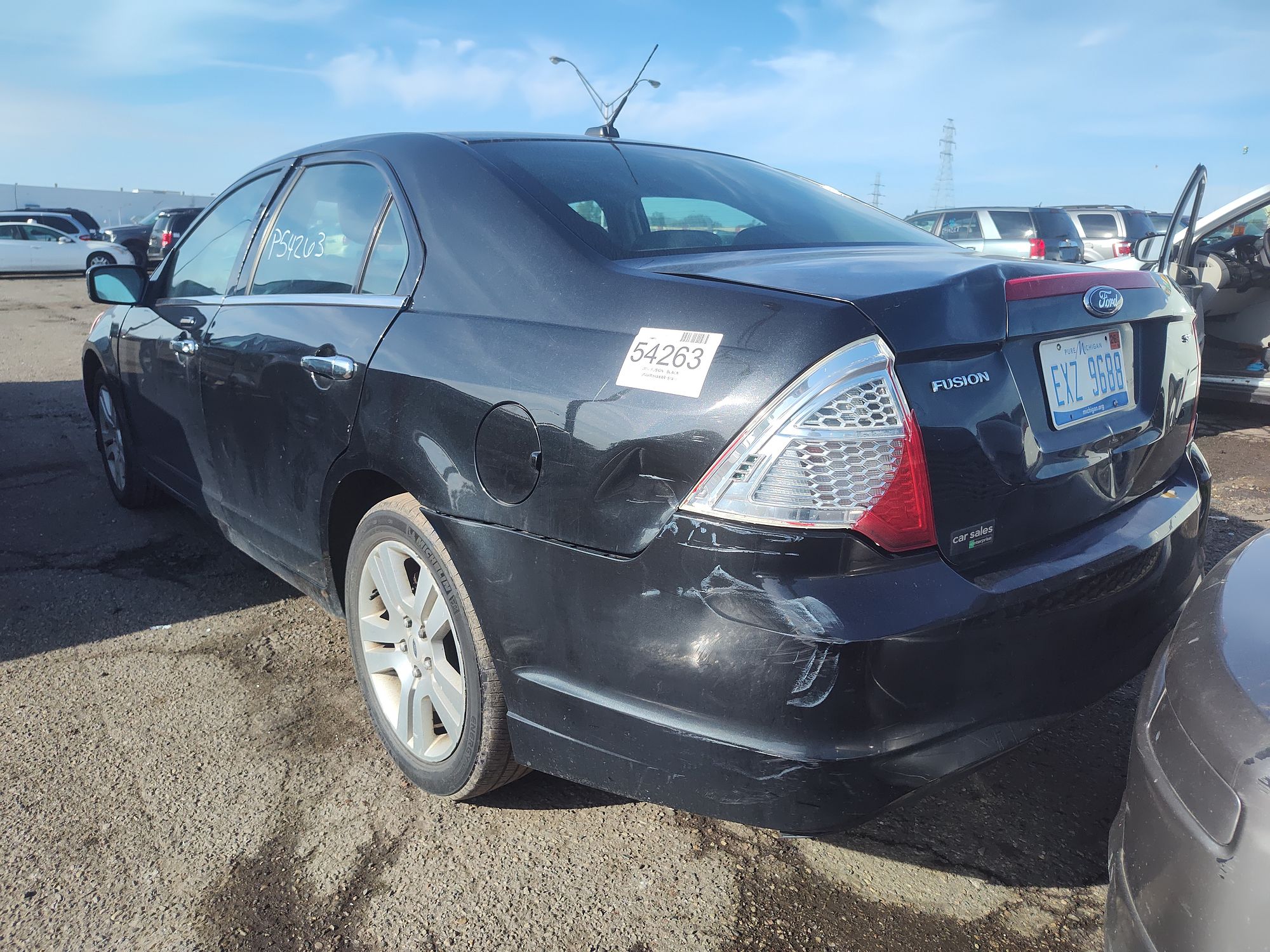 2010 FORD FUSION - Image 4