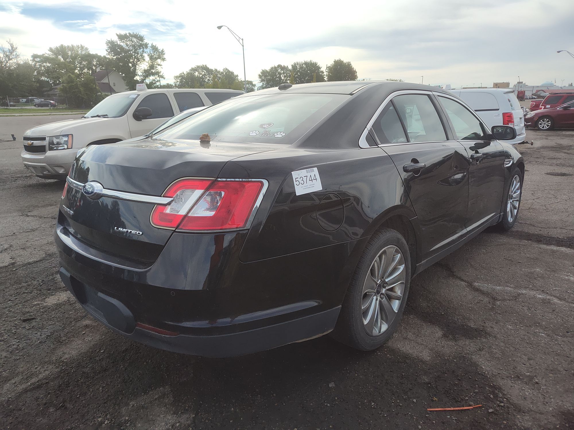 2011 FORD TAURUS - Image 3