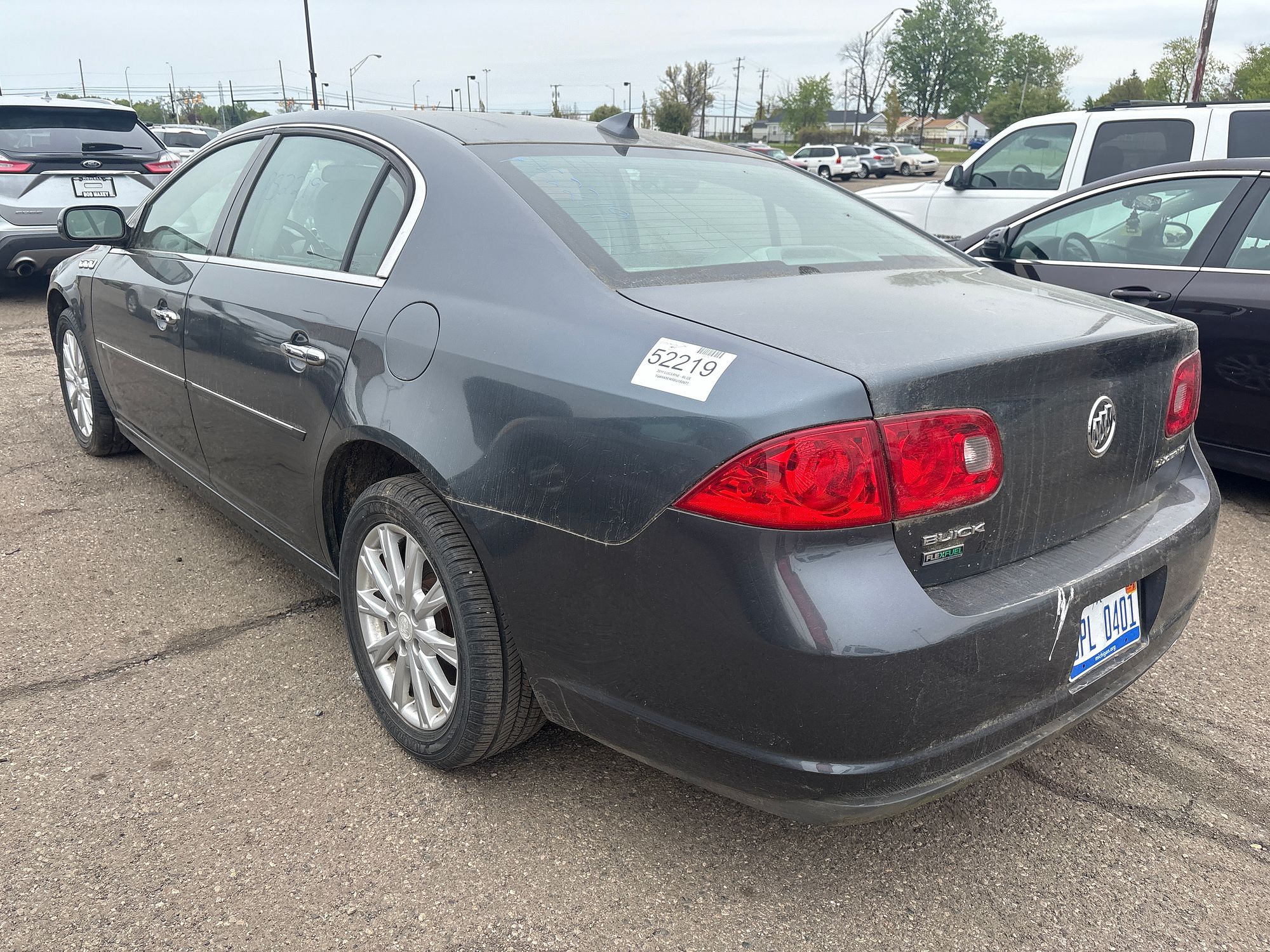 2011 BUICK LUCERNE - Image 4