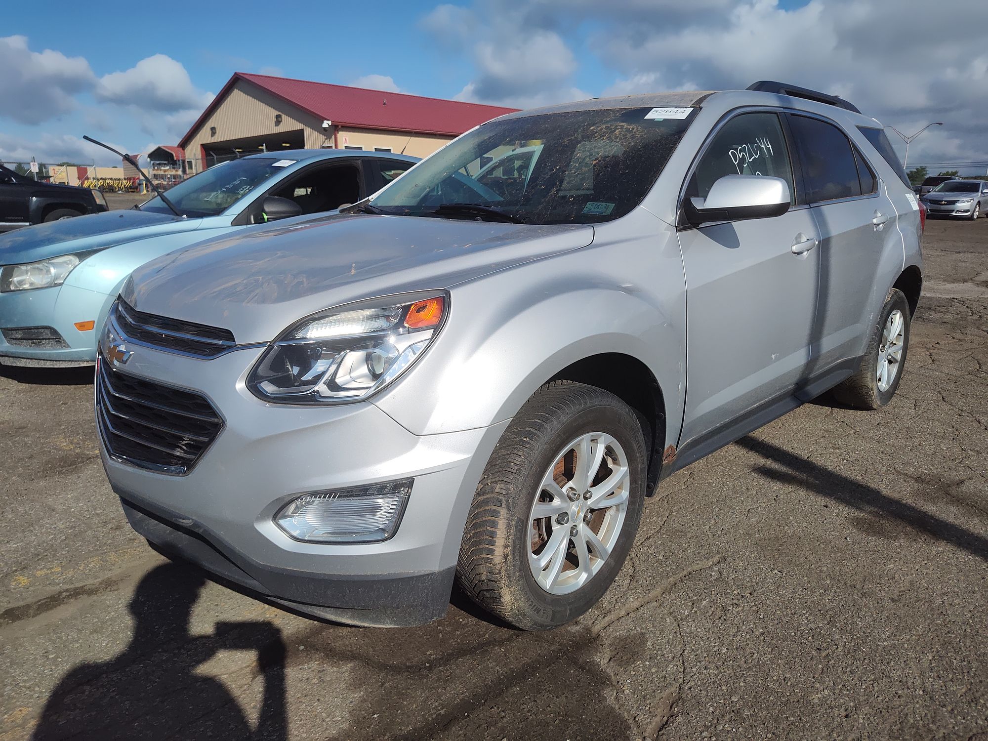 2017 CHEVROLET EQUINOX - Image 1
