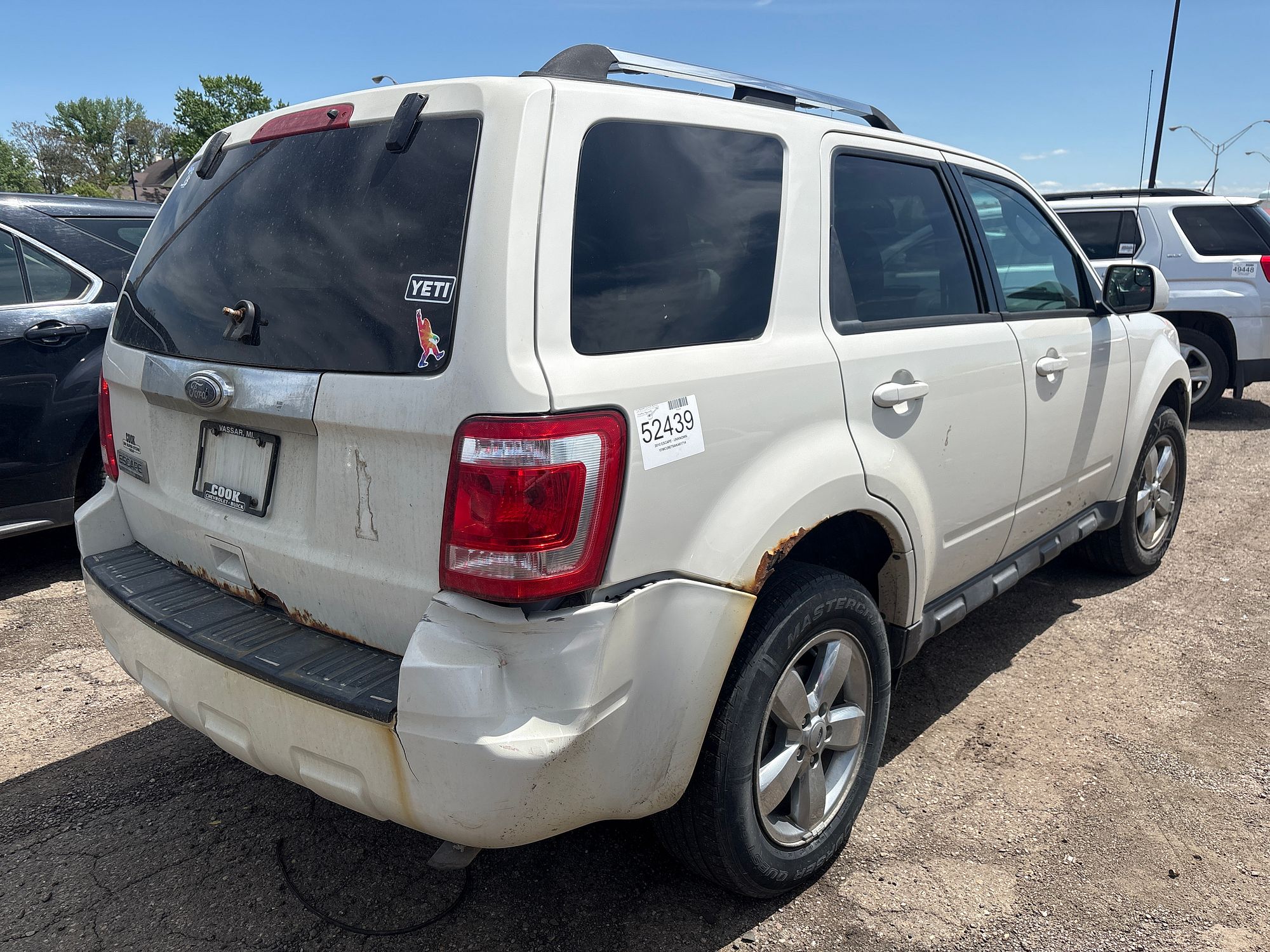 2010 FORD ESCAPE - Image 3