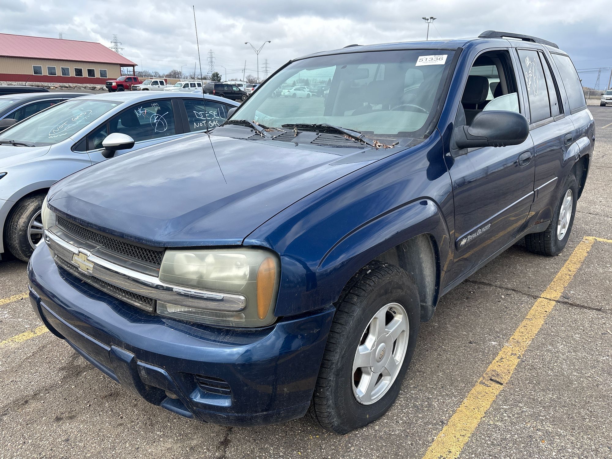2002 CHEVROLET TRAILBLAZER - Image 1
