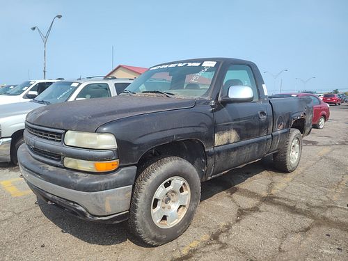 2001 CHEVROLET SILVERADO 1500 - Thumbnail 1