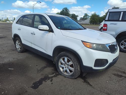 2011 KIA SORENTO - Thumbnail 4