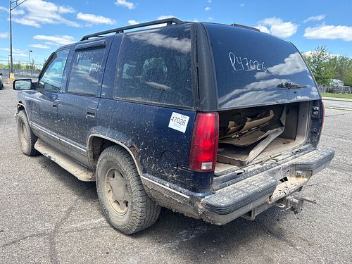1997 GMC YUKON - Thumbnail 4