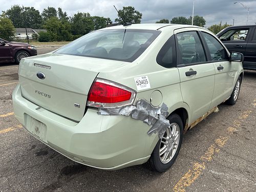 2010 FORD FOCUS - Thumbnail 3