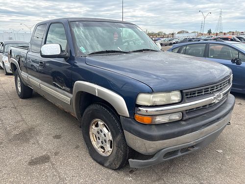2001 CHEVROLET SILVERADO 1500 - Thumbnail 2