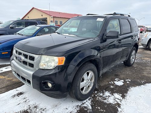 2010 FORD ESCAPE - Thumbnail 1