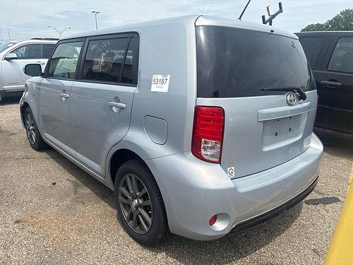 2013 SCION XB - Thumbnail 4