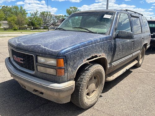 1997 GMC YUKON - Thumbnail 1