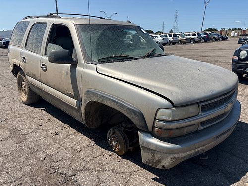 2002 CHEVROLET TAHOE - Thumbnail 2