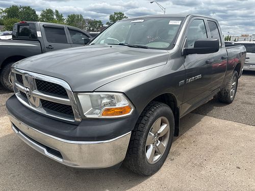 2012 RAM 1500 - Thumbnail 1