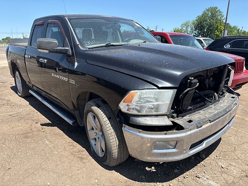 2011 RAM 1500 - Thumbnail 2