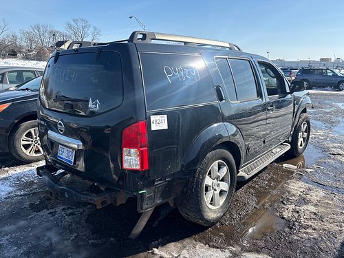 2011 NISSAN PATHFINDER - Thumbnail 3