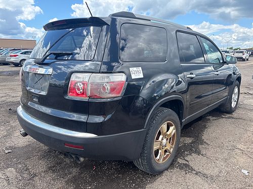 2010 GMC ACADIA - Thumbnail 3