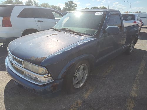 2000 CHEVROLET S10 PICKUP - Thumbnail 1