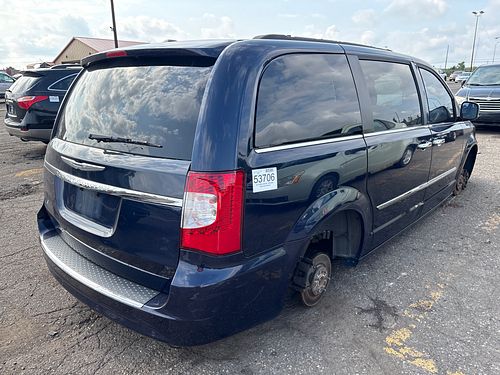 2015 CHRYSLER TOWN COUNTRY - Thumbnail 3