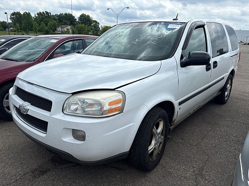 2008 CHEVROLET UPLANDER - Thumbnail 1