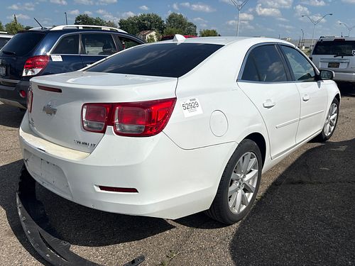 2014 CHEVROLET  MALIBU - Thumbnail 3